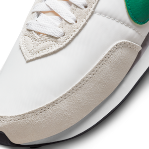 
                  
                    Load image into Gallery viewer, Nike Waffle Trainer 2 &amp;#39;Phantom Malachite&amp;#39;
                  
                