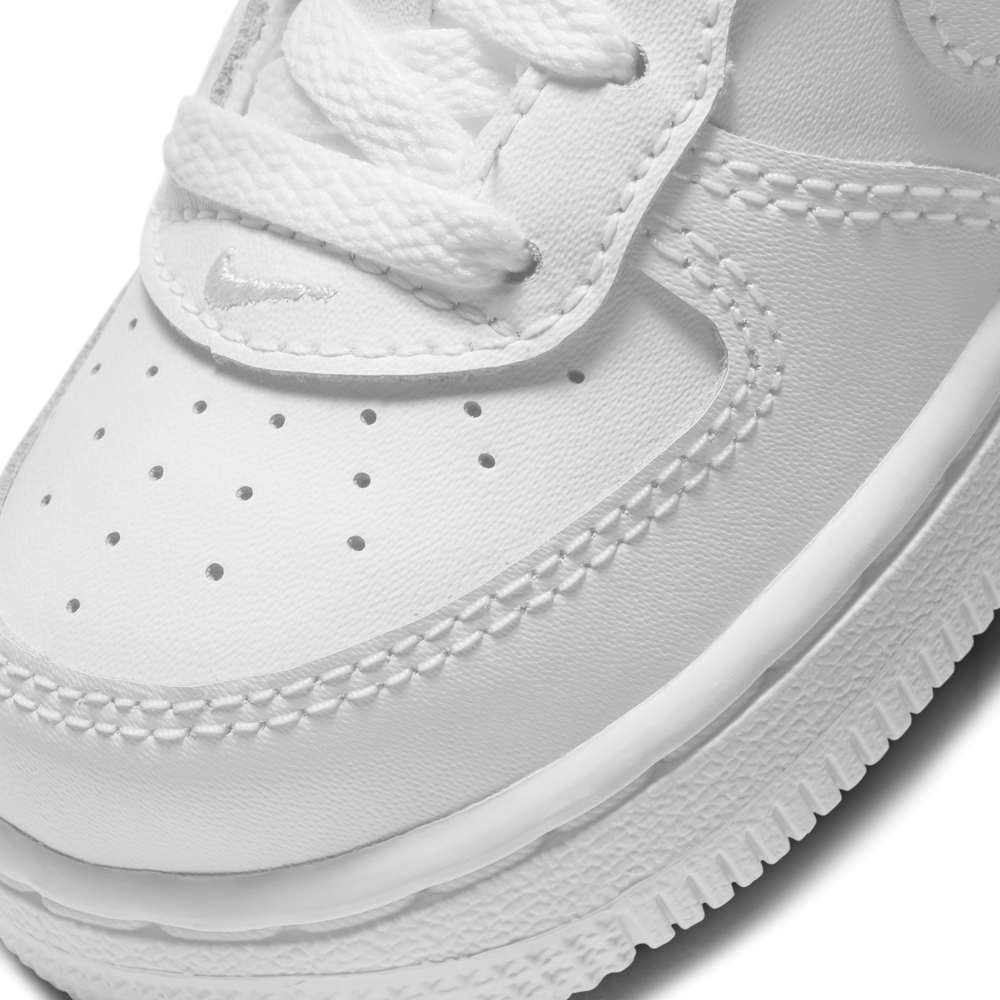 
                  
                    Load image into Gallery viewer, Toddler Nike Air Force 1 LE &amp;#39;White&amp;#39;
                  
                