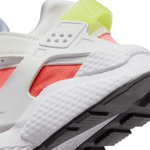 
                  
                    Load image into Gallery viewer, Womens Nike Air Huarache &amp;#39;Bright Crimson&amp;#39;
                  
                