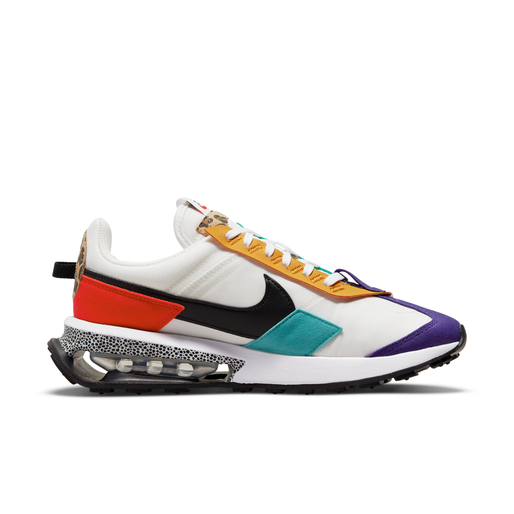 
                  
                    Load image into Gallery viewer, Womens Nike Air Max Pre-Day SE
                  
                
