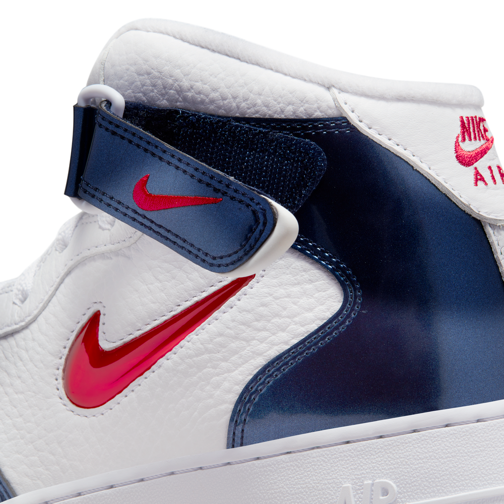 
                  
                    Load image into Gallery viewer, Nike Air Force 1 Mid QS &amp;#39;Midnight Navy&amp;#39;
                  
                