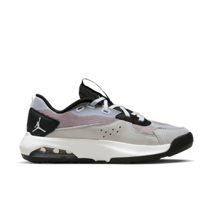
                  
                    Load image into Gallery viewer, Womens Jordan Air 200E &amp;#39;Plum&amp;#39;
                  
                