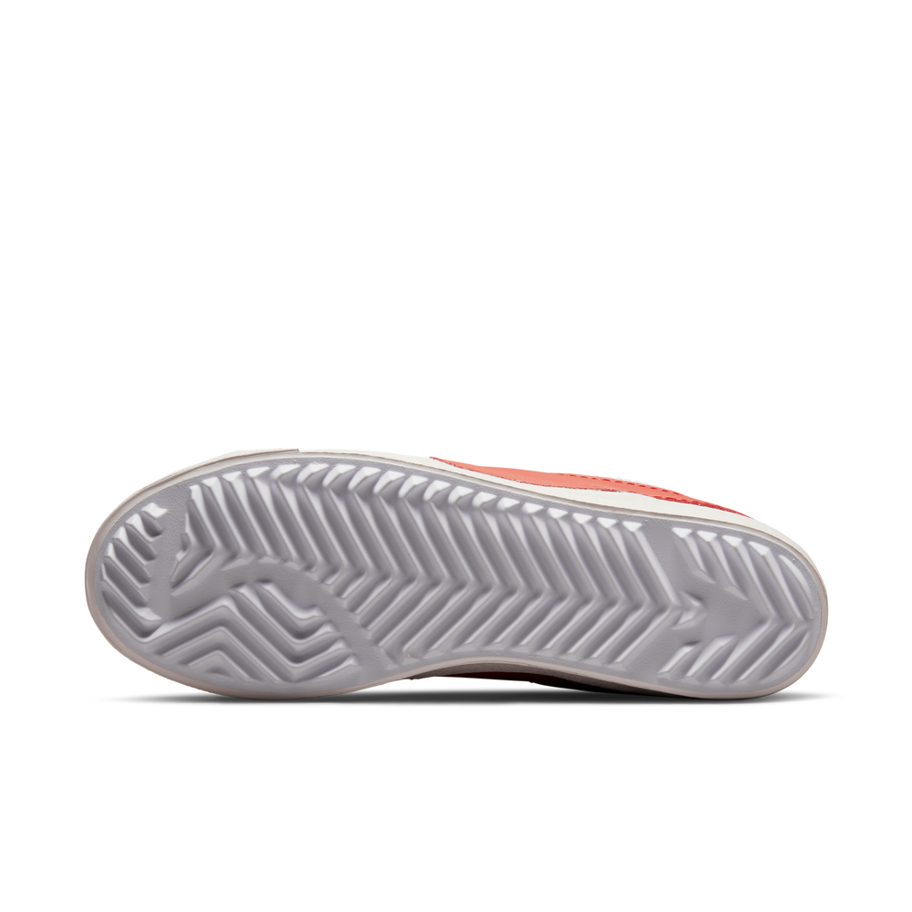 
                  
                    Load image into Gallery viewer, Nike Blazer Mid 77 Jumbo &amp;#39;Orange&amp;#39;
                  
                