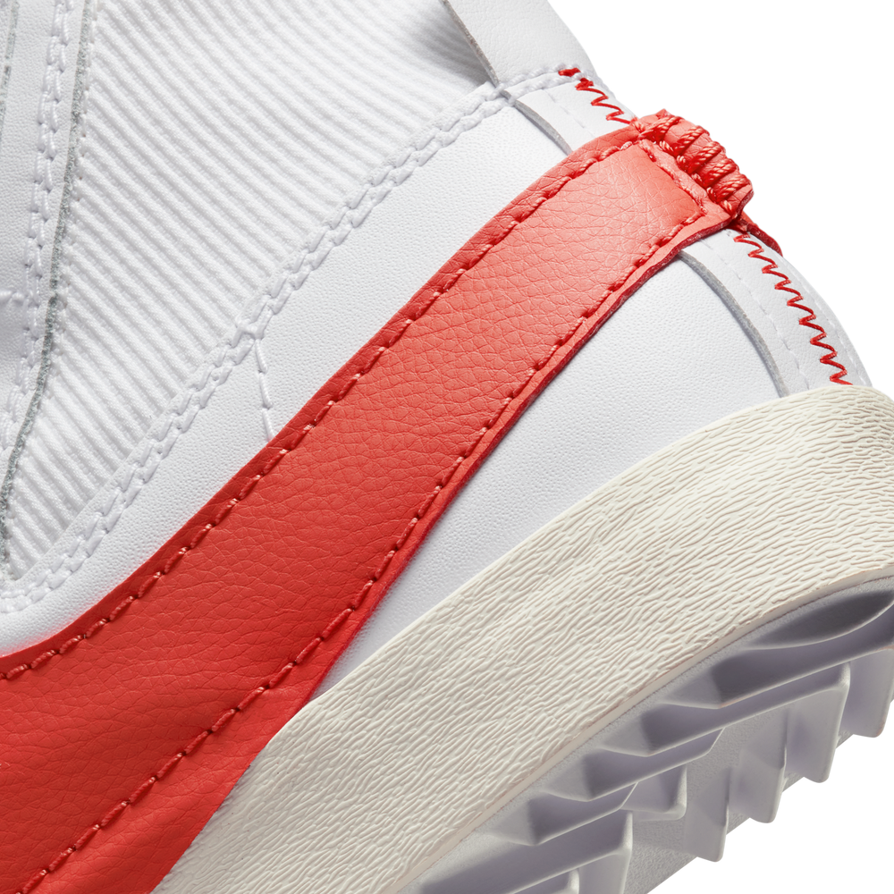 
                  
                    Load image into Gallery viewer, Nike Blazer Mid 77 Jumbo &amp;#39;Orange&amp;#39;
                  
                