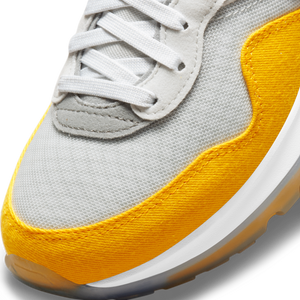 
                  
                    Load image into Gallery viewer, Youth Nike Air Max Motif &amp;#39;Photon Dust&amp;#39;
                  
                