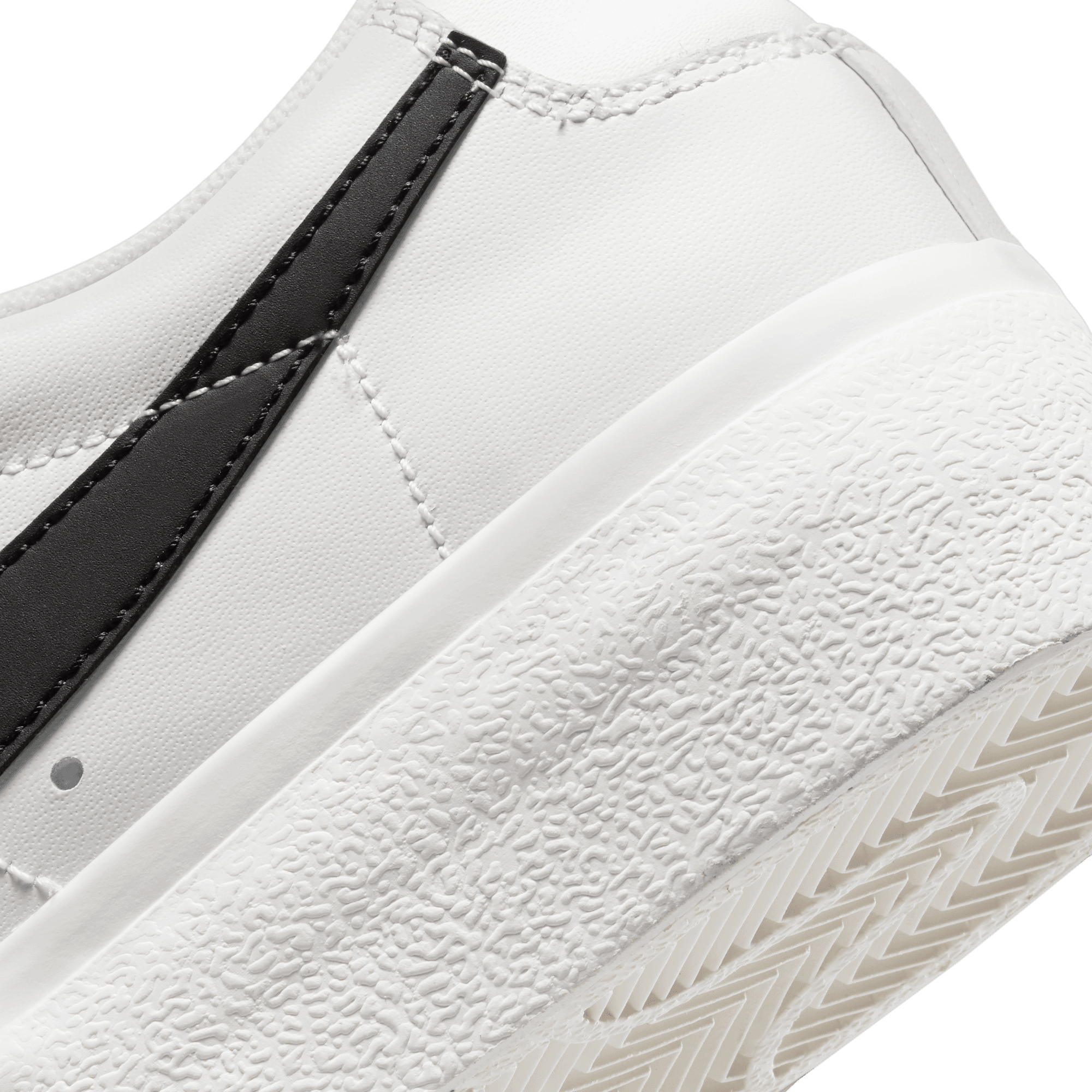 Womens Nike Blazer Low Platform 'White/Black'