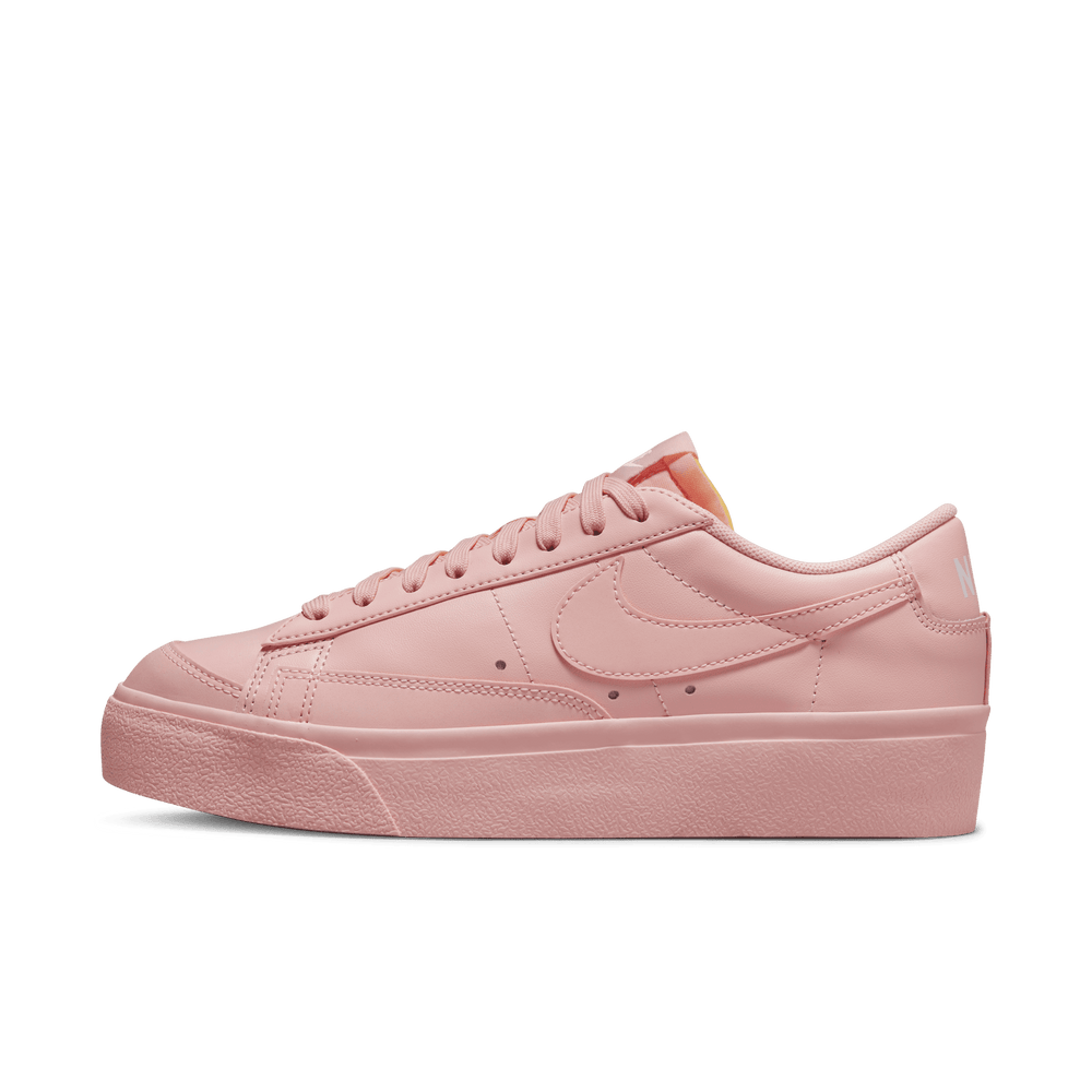 
                  
                    Load image into Gallery viewer, Womens Nike Blazer Low Platform &amp;#39;
                  
                