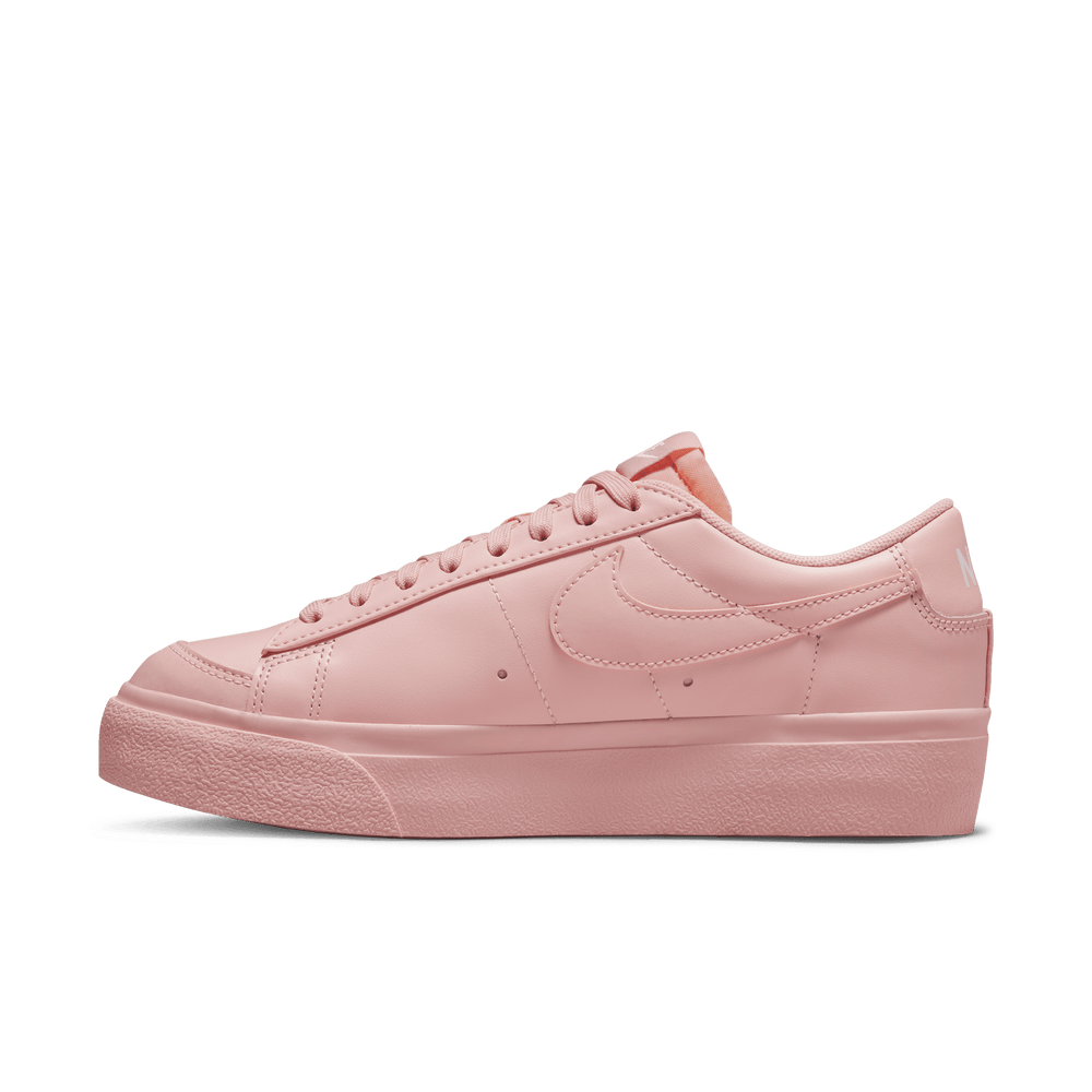 
                  
                    Load image into Gallery viewer, Womens Nike Blazer Low Platform &amp;#39;
                  
                
