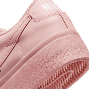 
                  
                    Load image into Gallery viewer, Womens Nike Blazer Low Platform &amp;#39;
                  
                