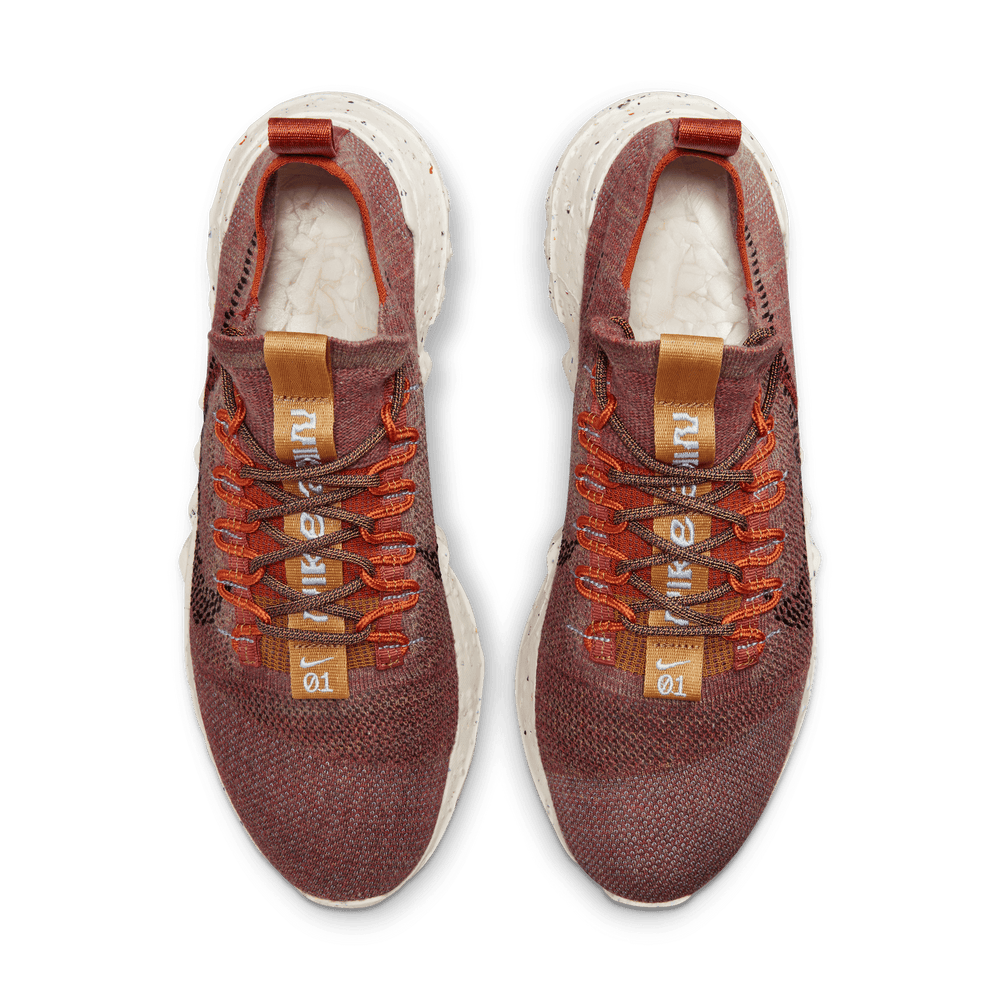 
                  
                    Load image into Gallery viewer, Nike Space Hippie 01 &amp;#39;Redstone&amp;#39;
                  
                