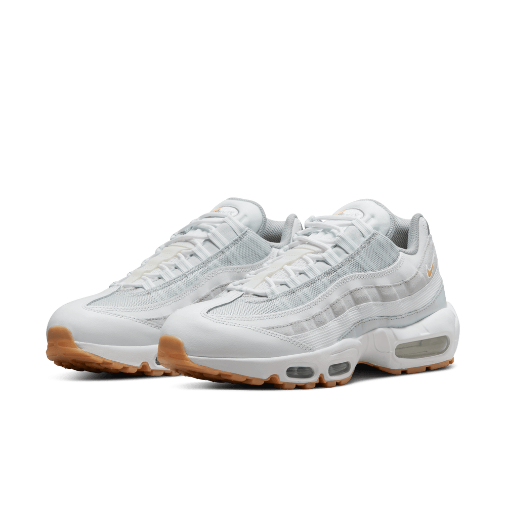 
                  
                    Load image into Gallery viewer, Nike Air Max 95 &amp;#39;Pure Platinum&amp;#39;
                  
                