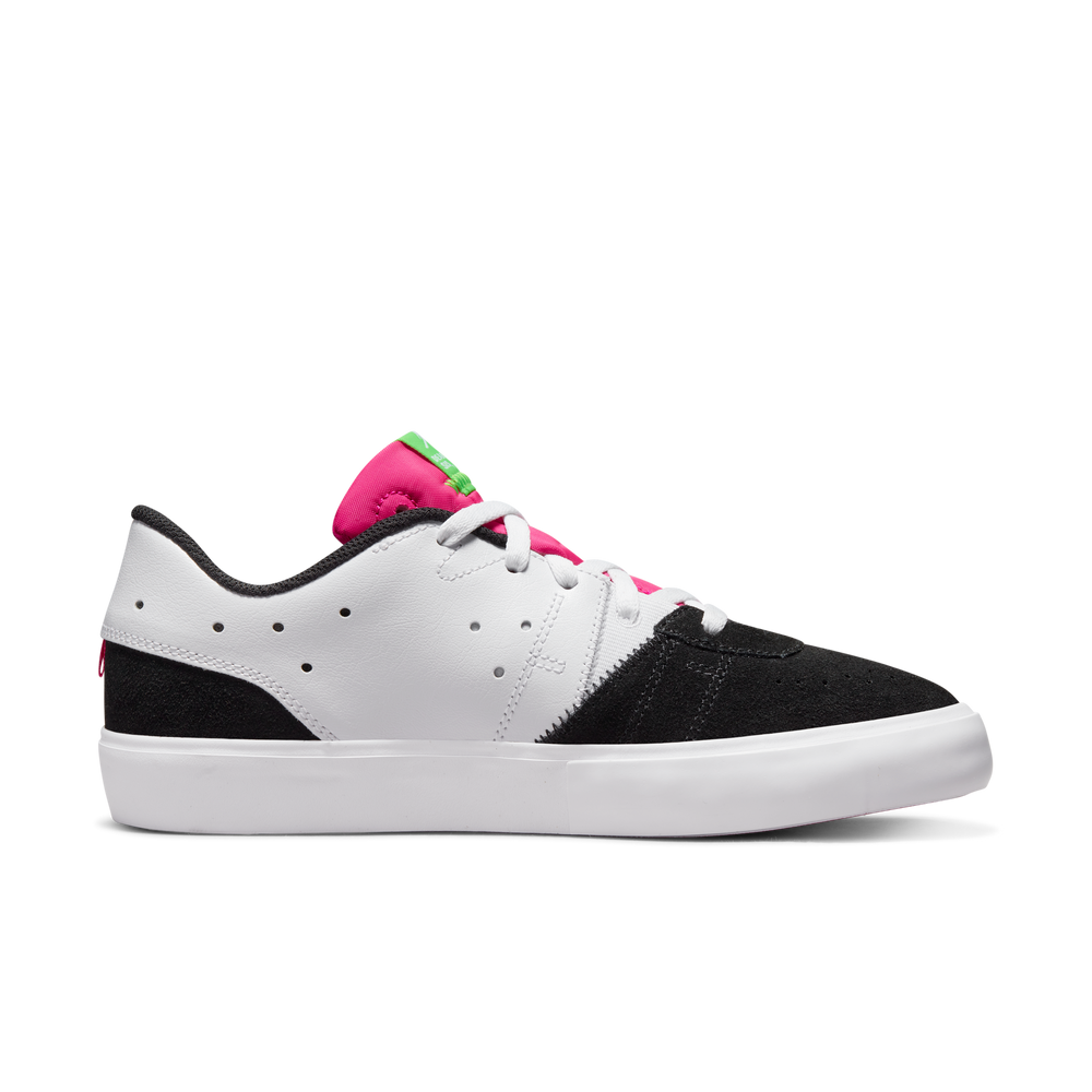 
                  
                    Load image into Gallery viewer, Womens Jordan Series .05
                  
                