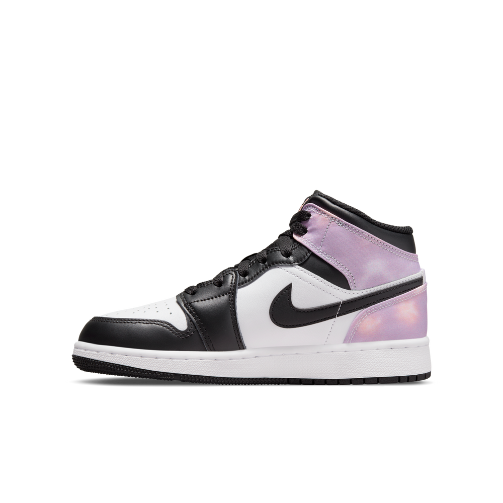 
                  
                    Load image into Gallery viewer, Youth Air Jordan 1 Mid &amp;#39;Bleached Coral&amp;#39;
                  
                