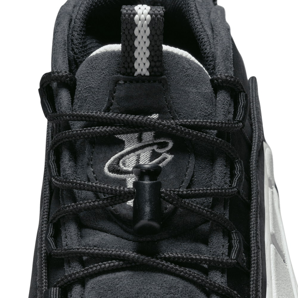 
                  
                    Load image into Gallery viewer, Nike Air Penny x Social Status &amp;#39;Recess Black&amp;#39;
                  
                