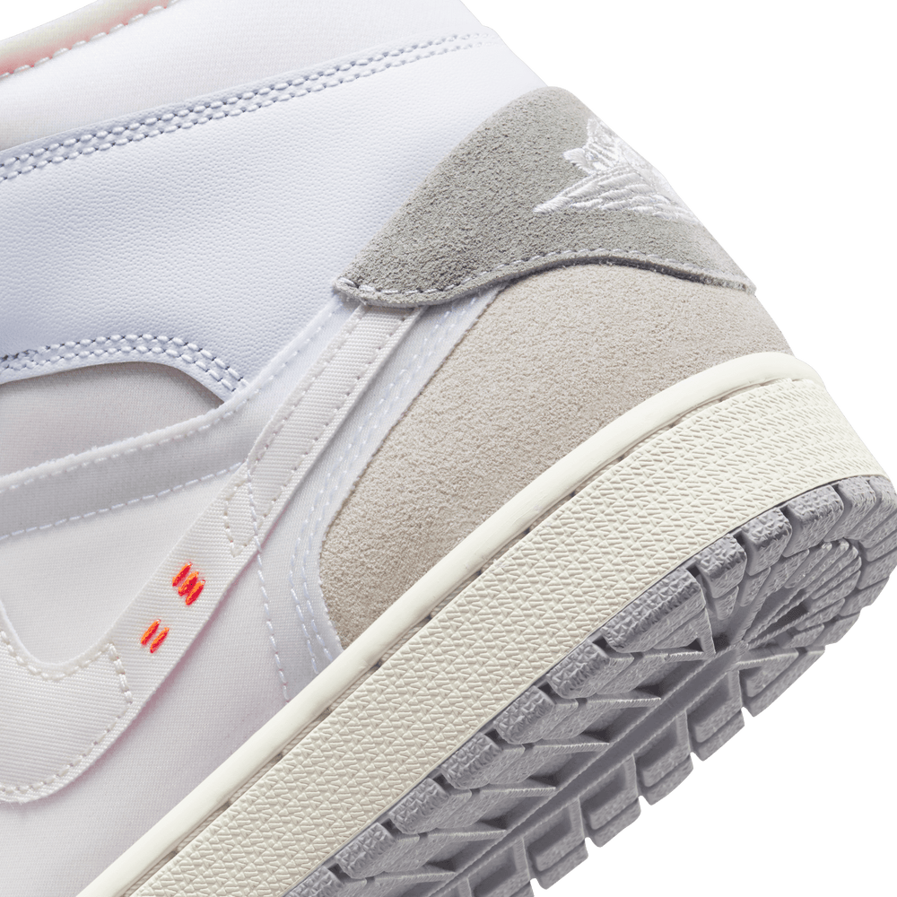 
                  
                    Load image into Gallery viewer, Air Jordan 1 Mid SE Craft &amp;#39;Inside Out&amp;#39;
                  
                