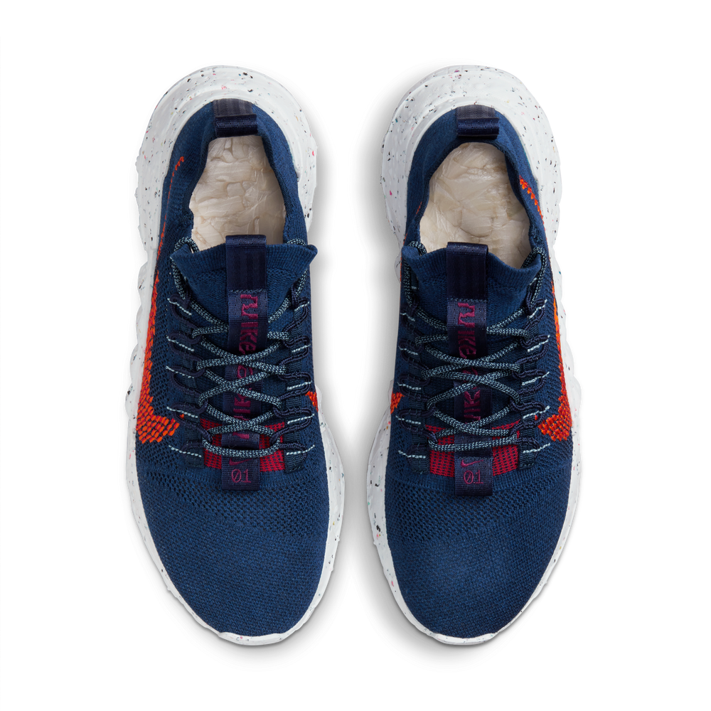 
                  
                    Load image into Gallery viewer, Nike Space Hippie 01 &amp;#39;MAGMA&amp;#39;
                  
                