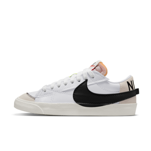 
                  
                    Load image into Gallery viewer, Nike Blazer Low 77&amp;#39; Jumbo &amp;#39;Black&amp;#39;
                  
                