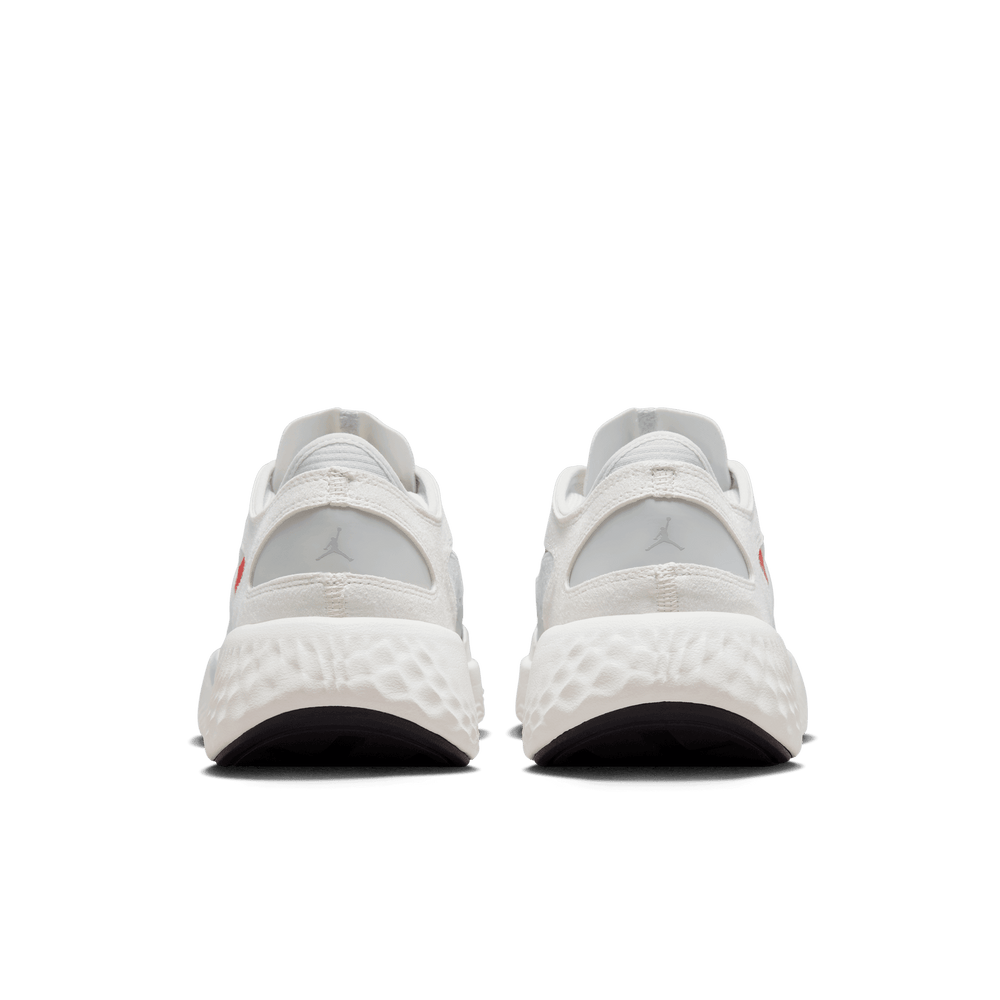 
                  
                    Load image into Gallery viewer, Jordan Delta 3 Low &amp;#39;White/Red/Blue&amp;#39;
                  
                