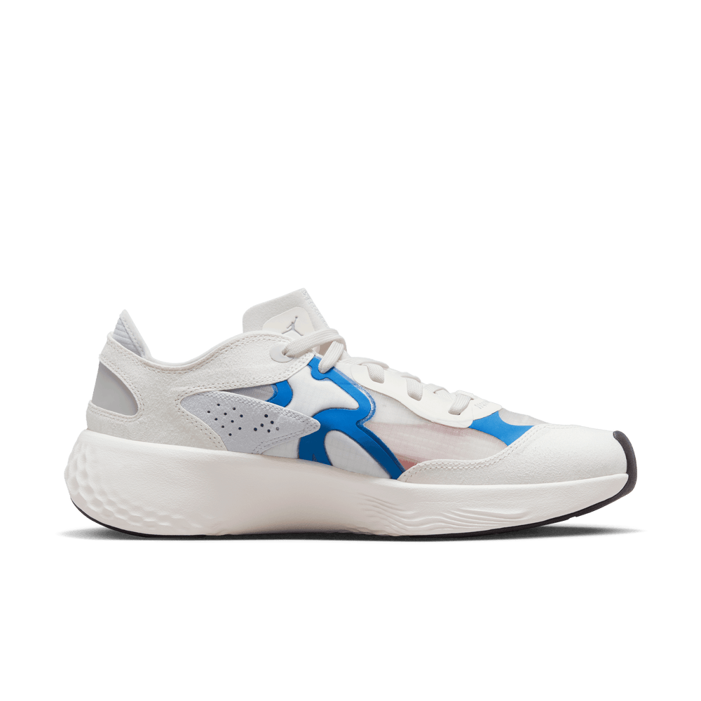 
                  
                    Load image into Gallery viewer, Jordan Delta 3 Low &amp;#39;White/Red/Blue&amp;#39;
                  
                