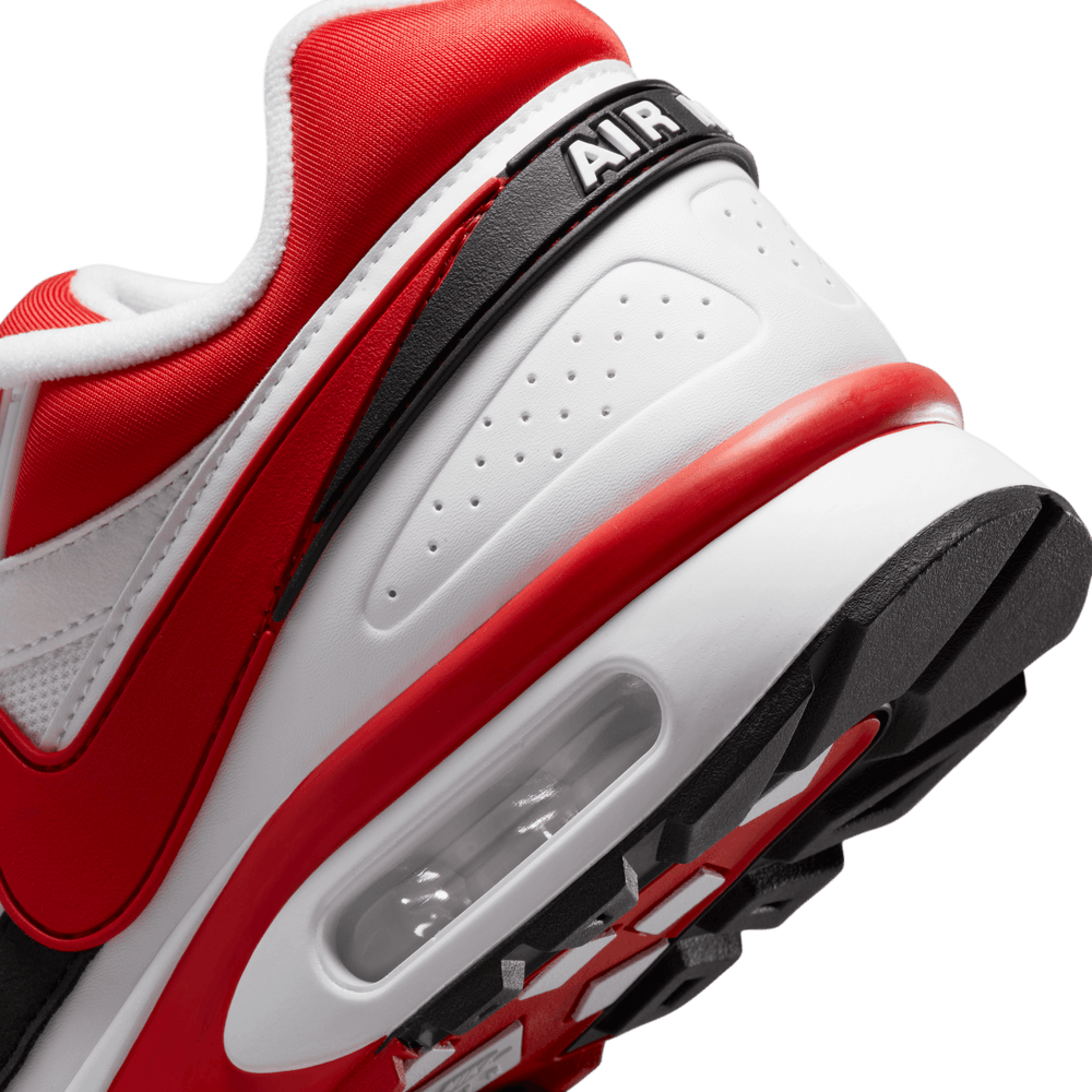 
                  
                    Load image into Gallery viewer, Nike Air Max BW OG &amp;#39;Sport Red&amp;#39;
                  
                