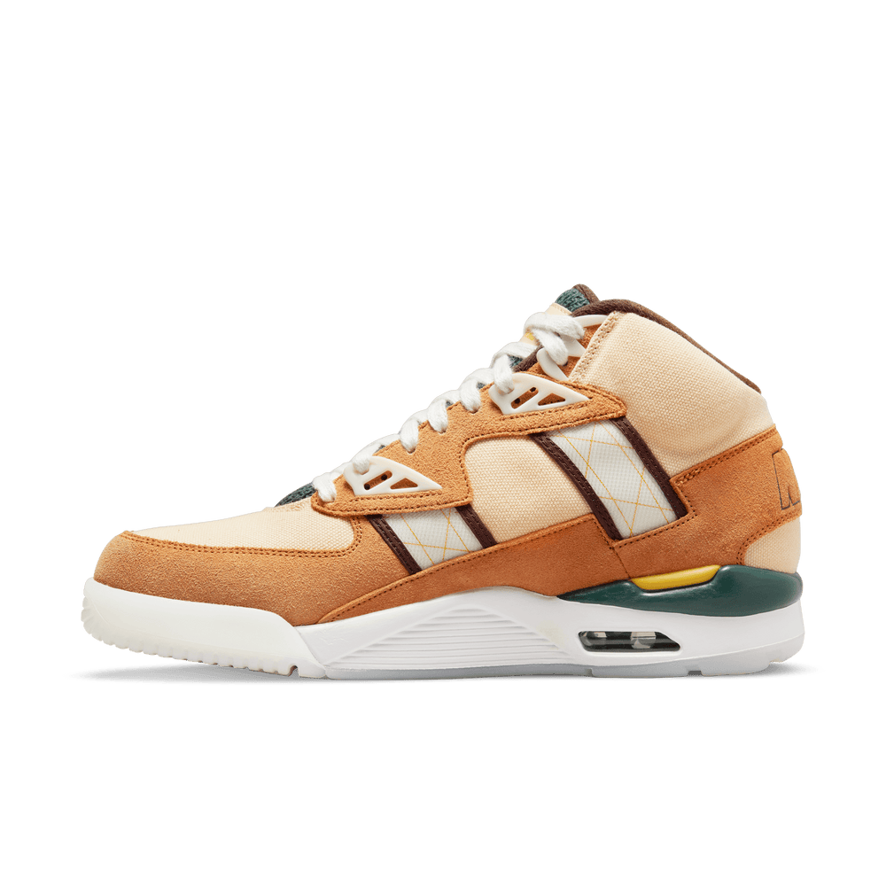 
                  
                    Load image into Gallery viewer, Nike Air Trainer SC High &amp;#39;Pollen&amp;#39;
                  
                