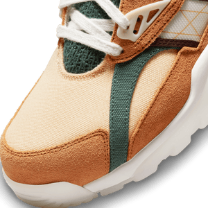 
                  
                    Load image into Gallery viewer, Nike Air Trainer SC High &amp;#39;Pollen&amp;#39;
                  
                