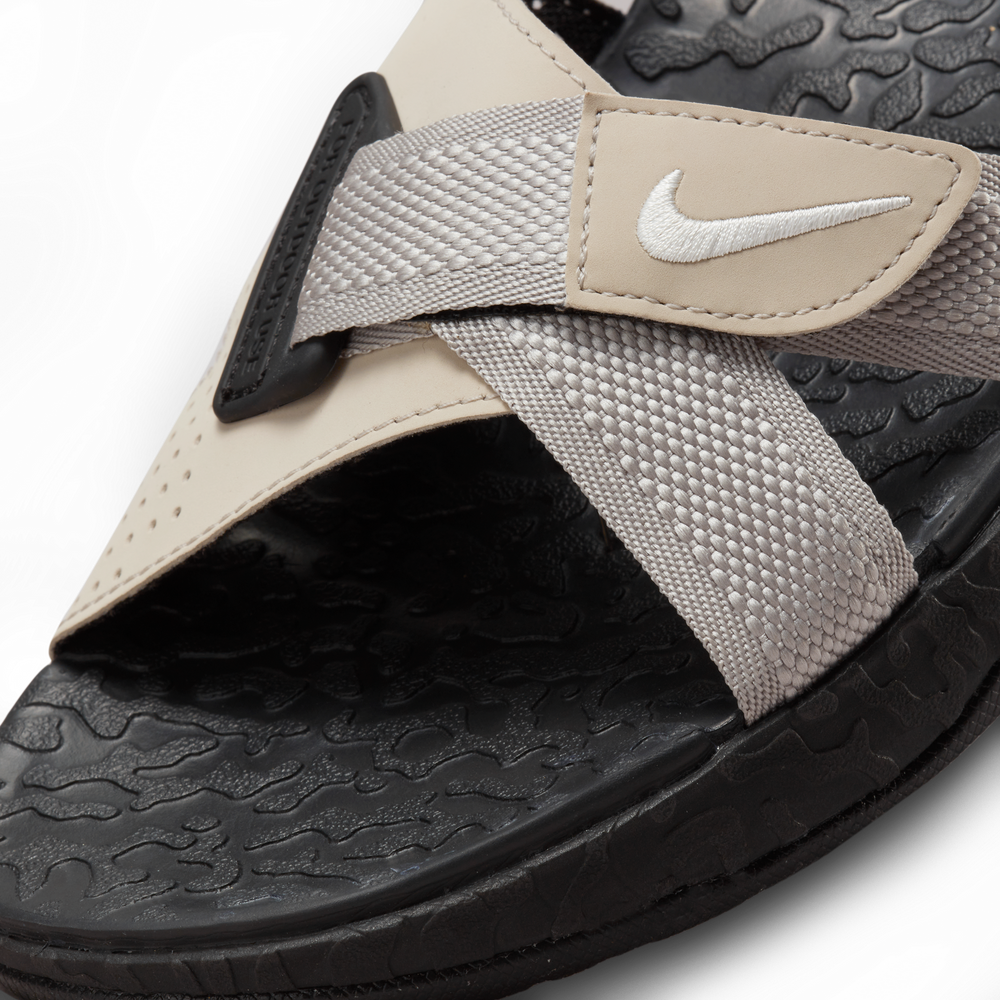 
                  
                    Load image into Gallery viewer, Nike Air ACG Air Deschutz+ &amp;#39;Lite Iron Ore&amp;#39;
                  
                