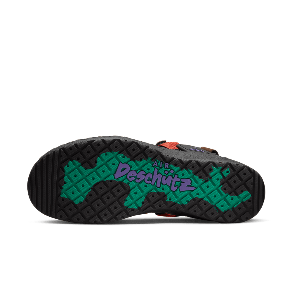 
                  
                    Load image into Gallery viewer, Nike Air ACG Air Deschutz+ &amp;#39;Solar Flare&amp;#39;
                  
                