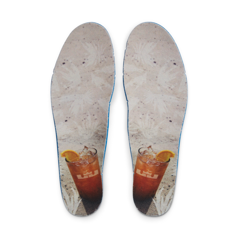 
                  
                    Load image into Gallery viewer, Nike Lebron 9 Low &amp;#39;Lebronald&amp;#39;
                  
                