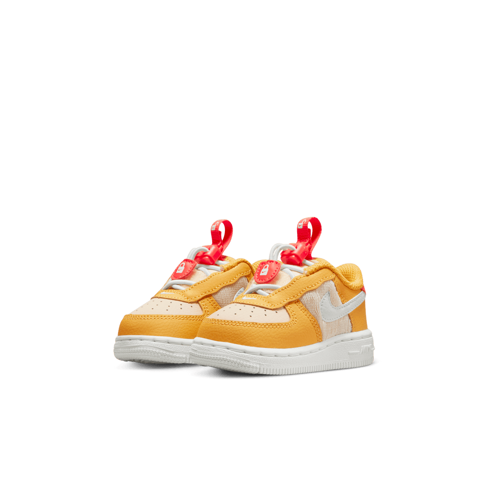 
                  
                    Load image into Gallery viewer, Youth Nike Air Force Toggle SE Toddler &amp;#39;Yellow&amp;#39;
                  
                