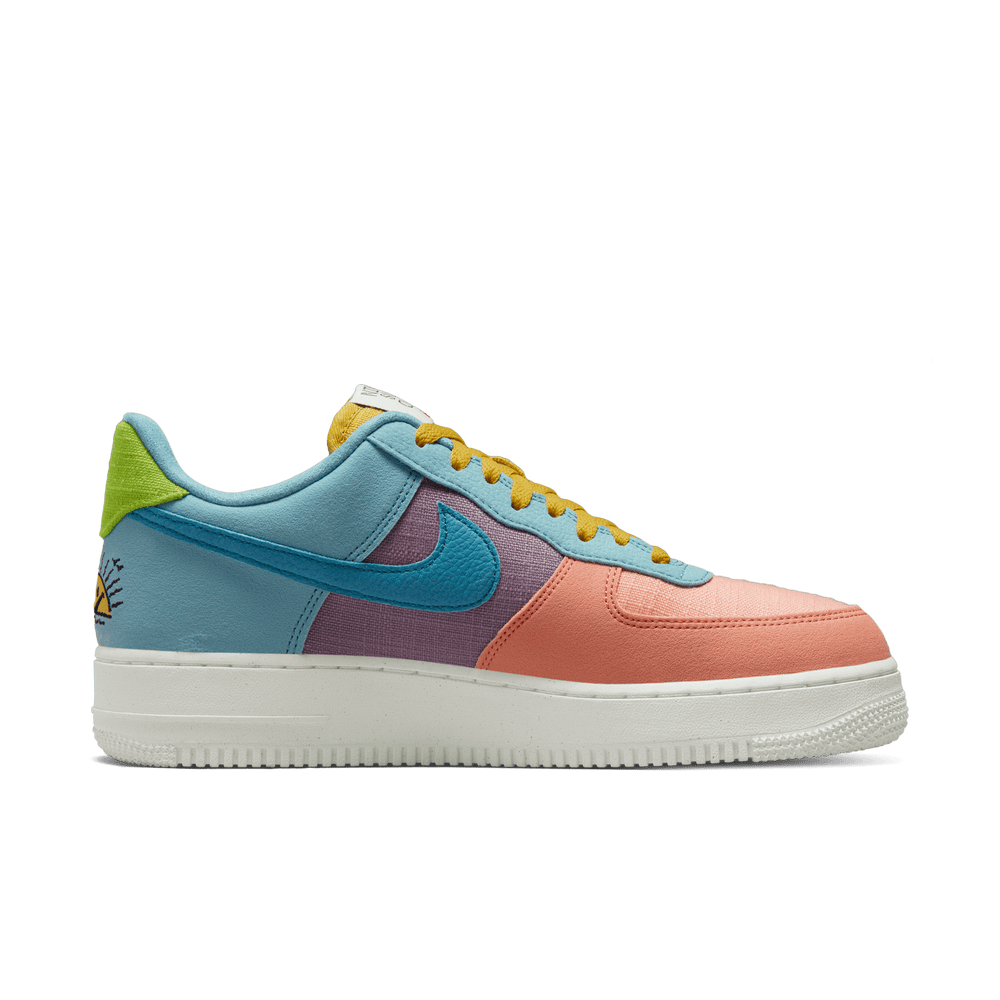 
                  
                    Load image into Gallery viewer, Nike Air Force 1 &amp;#39;07 LV8 &amp;#39; Sun Club&amp;#39;
                  
                