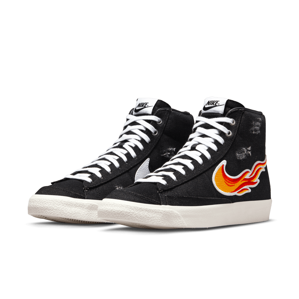 
                  
                    Load image into Gallery viewer, Nike Blazer Mid &amp;#39;77 &amp;#39;Cleveland Rocks&amp;#39;
                  
                