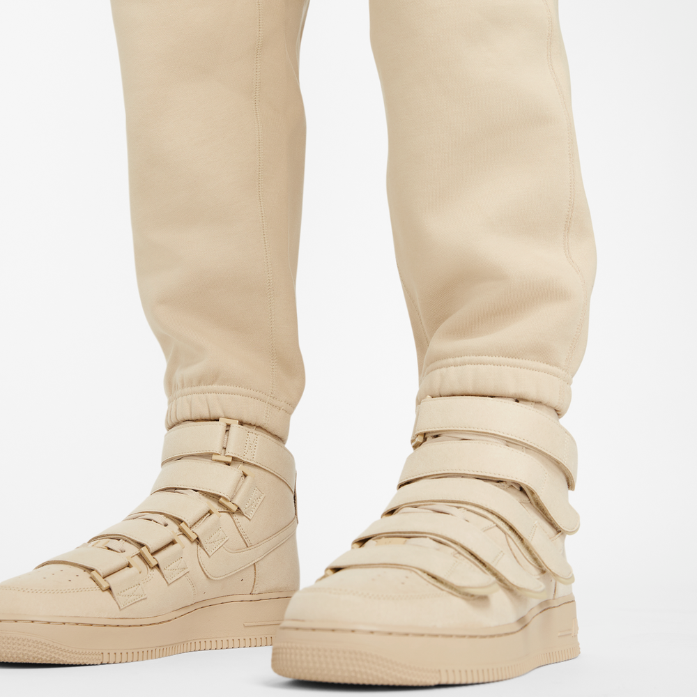 
                  
                    Load image into Gallery viewer, Nike x Billie Eilish Sweatpants &amp;#39;Mushroom&amp;#39;
                  
                