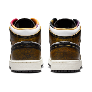 
                  
                    Load image into Gallery viewer, Youth Air Jordan 1 Mid SE (GS) &amp;#39;Orange Wear Away&amp;#39;
                  
                