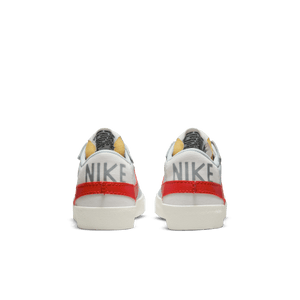 
                  
                    Load image into Gallery viewer, Nike Blazer Low 77&amp;#39; Jumbo &amp;#39;Red&amp;#39;
                  
                
