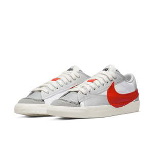 
                  
                    Load image into Gallery viewer, Nike Blazer Low 77&amp;#39; Jumbo &amp;#39;Red&amp;#39;
                  
                