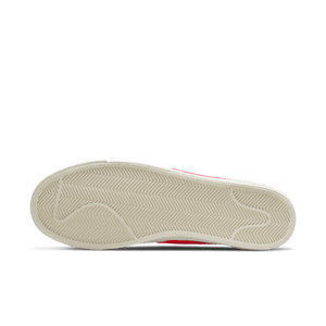 
                  
                    Load image into Gallery viewer, Nike Blazer Low 77&amp;#39; Jumbo &amp;#39;Red&amp;#39;
                  
                