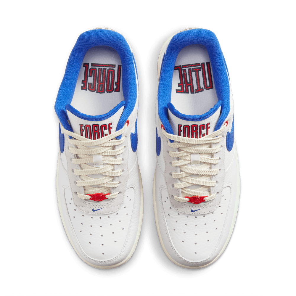 
                  
                    Load image into Gallery viewer, Womens Nike Air Force 1 &amp;#39;07 LX &amp;#39;Command Force&amp;#39;
                  
                