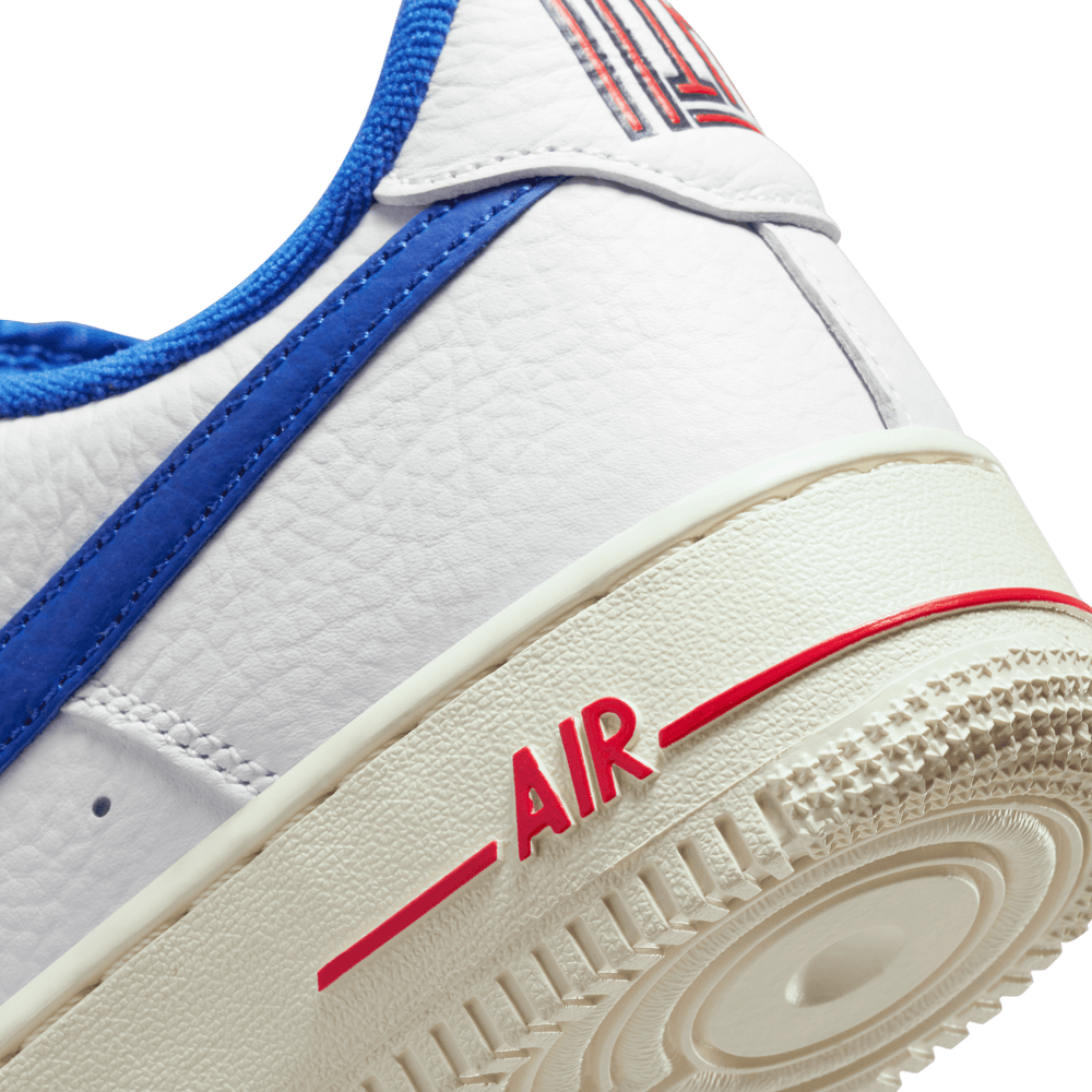 
                  
                    Load image into Gallery viewer, Womens Nike Air Force 1 &amp;#39;07 LX &amp;#39;Command Force&amp;#39;
                  
                
