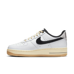 
                  
                    Load image into Gallery viewer, Womens Nike Air Force 1 &amp;#39;07 LX &amp;#39;Command Force&amp;#39;
                  
                
