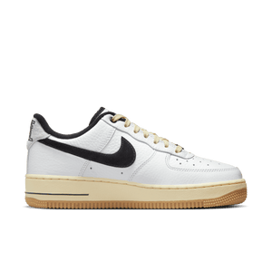 
                  
                    Load image into Gallery viewer, Womens Nike Air Force 1 &amp;#39;07 LX &amp;#39;Command Force&amp;#39;
                  
                