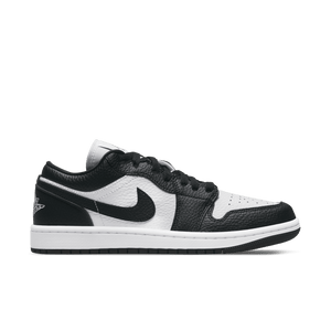 
                  
                    Load image into Gallery viewer, Womens Air Jordan 1 Low SE &amp;#39;Homage Split Black/White&amp;#39;
                  
                