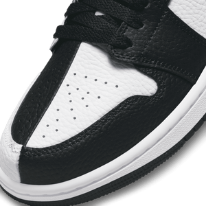 
                  
                    Load image into Gallery viewer, Womens Air Jordan 1 Low SE &amp;#39;Homage Split Black/White&amp;#39;
                  
                