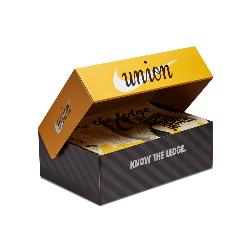 
                  
                    Load image into Gallery viewer, Nike Cortez SP x Union &amp;#39;Black&amp;#39;
                  
                