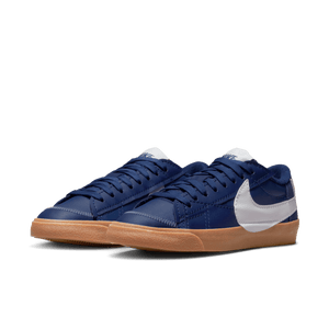 
                  
                    Load image into Gallery viewer, Nike Blazer Low 77&amp;#39; Jumbo &amp;#39;Midnight Navy&amp;#39;
                  
                