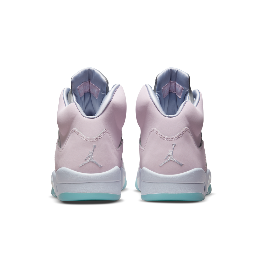 
                  
                    Load image into Gallery viewer, Air Jordan 5 SE &amp;#39;Regal Pink&amp;#39;
                  
                