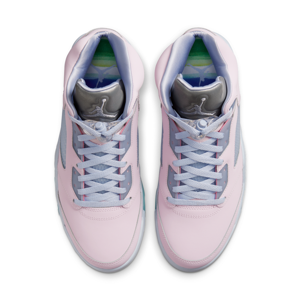 
                  
                    Load image into Gallery viewer, Air Jordan 5 SE &amp;#39;Regal Pink&amp;#39;
                  
                