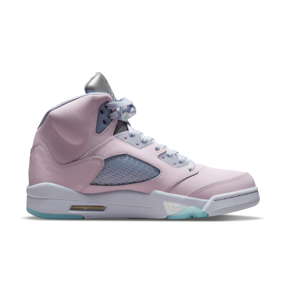 
                  
                    Load image into Gallery viewer, Air Jordan 5 SE &amp;#39;Regal Pink&amp;#39;
                  
                