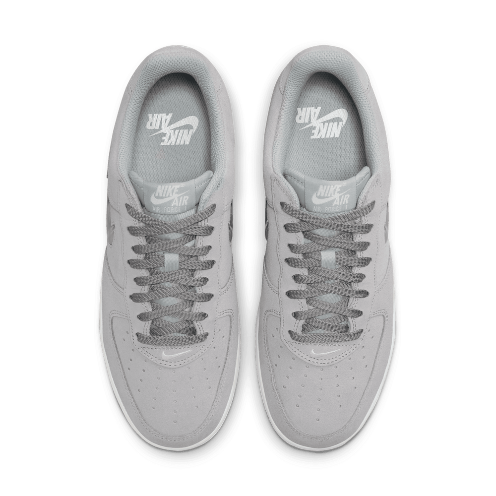 
                  
                    Load image into Gallery viewer, Nike Air Force 1 Low Retro &amp;#39;Light Smoke Grey&amp;#39;
                  
                