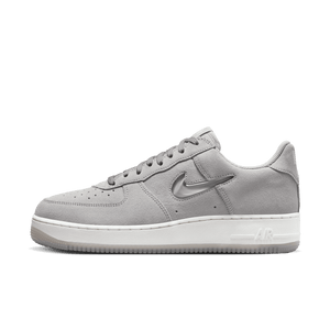 
                  
                    Load image into Gallery viewer, Nike Air Force 1 Low Retro &amp;#39;Light Smoke Grey&amp;#39;
                  
                